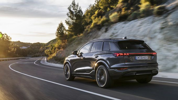Audi Q6 e-tron