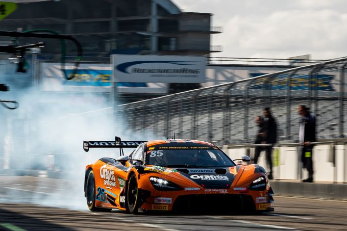 DTM-testdag Hockenheim 9 en 10 april 2024 Foto 4 Dorr MOtorsport McLaren