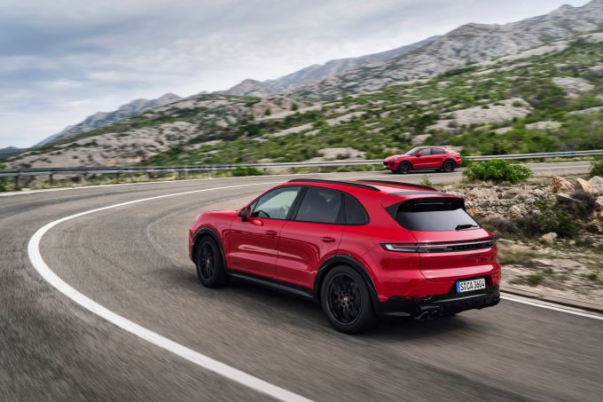 uPrestaties, comfort en exclusiviteit: de nieuwe Porsche Cayenne GTS Foto 2