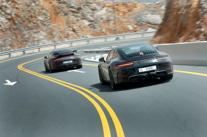 Eerste Porsche 911 met een hybride aandrijflijn Foto 3