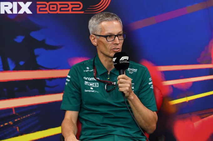 Mike Krack en zijn Aston Martin Aramco F1 Team