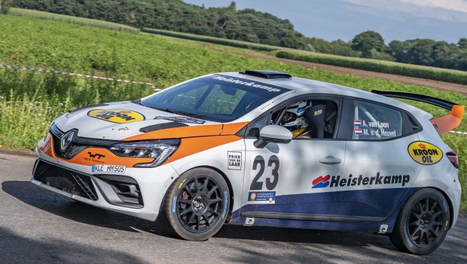Anja van Loon (Renault Clio Rally3)