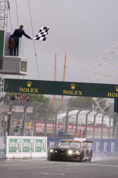 FOTO'S - Podium voor de nieuwe Ford Mustang GT3 bij zijn debuut in de 24 Uur van Le Mans!