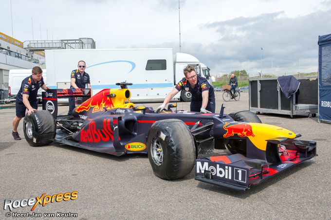 Red Bull RB8