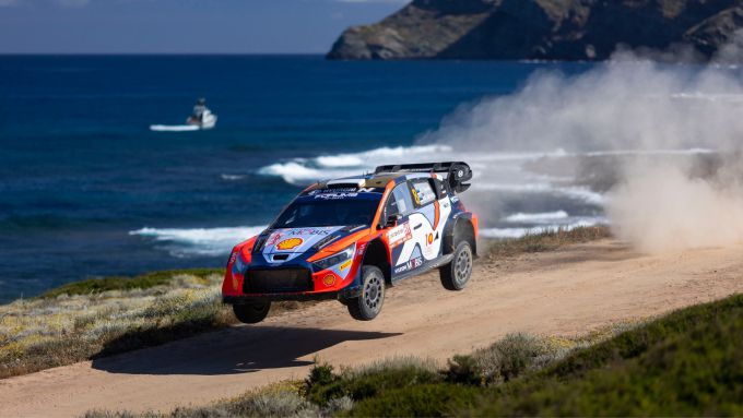 Tanak claimt overwinning in de Rally Italia Sardegna met de meest WRC-close-finish ooit + UITSLAG