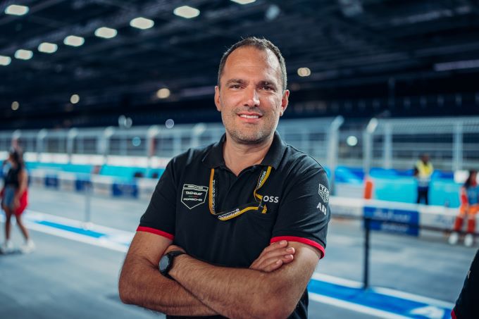 Porsche Formule E wereldkampioen 2023-2024 Foto 6