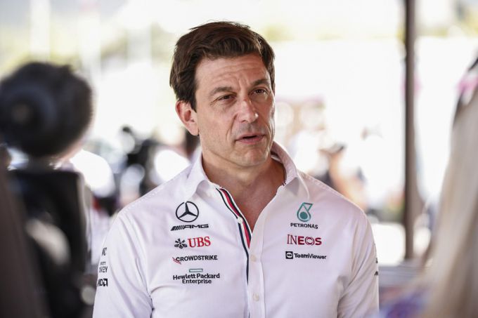 Toto Wolff niet eens met McLaren over 'verband' tussen acties Max Verstappen 2021 en Oostenrijk