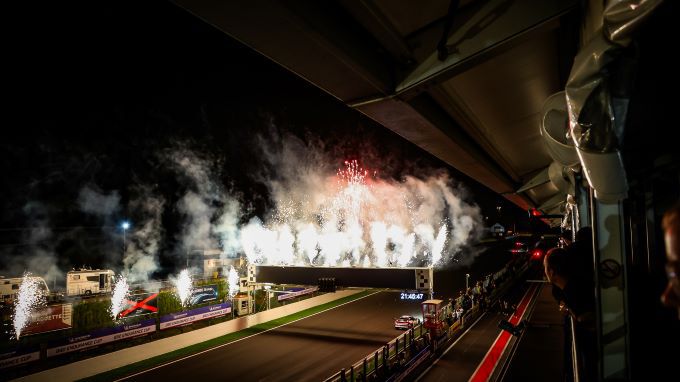 Michelin 992 Endurance Cup 12-uursrace 2024 Spa-Francorchamps Foto 6 finish