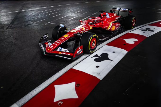 Ferrari SF24 F1 GP Las Vegas 2024 actie