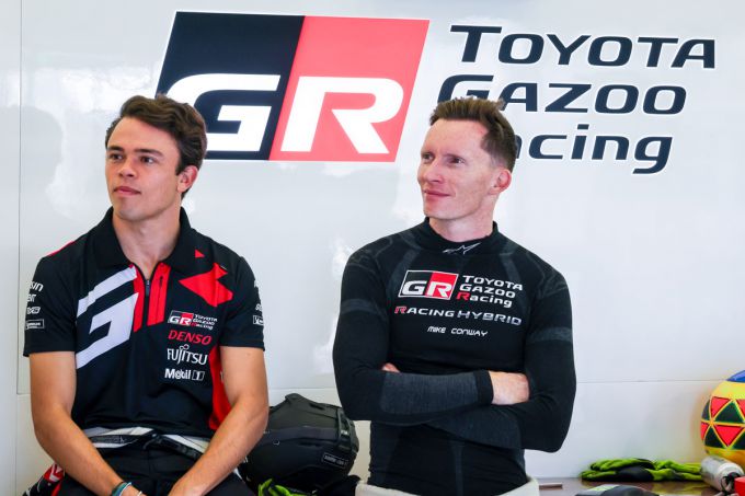 8 Hours of Bahrain 2024 Nyck de Vries en Mike Conway