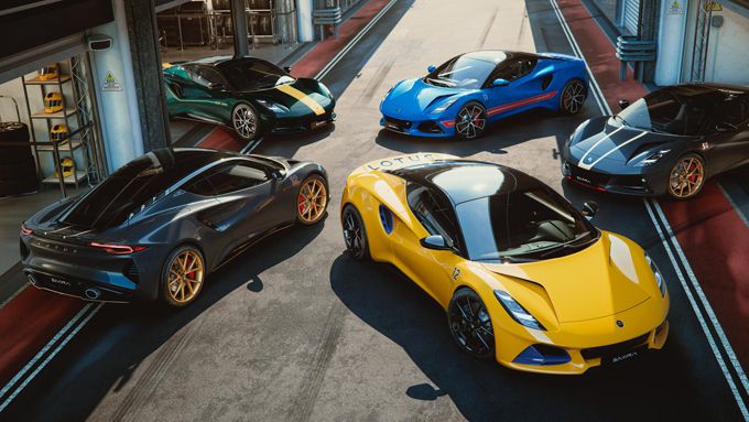 Eerbetoon aan het beroemde startnummer van F1-coureur Ayrton Senna: Lotus lanceert exclusieve race-inspired Emira Limited-serie