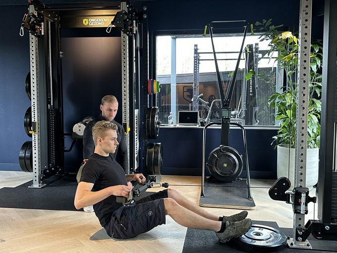Max van der Snel met personal trainer Jurgen Zeeders