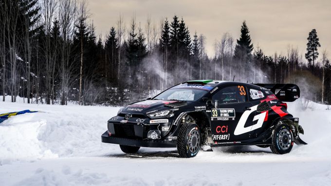 Rally Sweden - Evans aan de leiding na spannende vrijdagochtend terwijl Fourmaux aanvalt