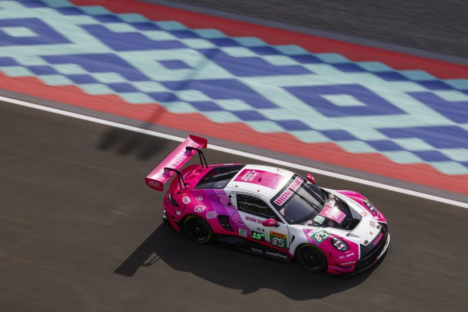 FIA World Endurance Championship Lusail International Circuit Qatar 1812km Porsche Penske Motorsport Manthey Foto 10