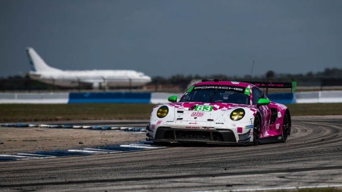 12H Sebring 2025 Nr7 Porsche 963 winnaar met Felipe Nasr, Nick Tandy en Laurens Vanthoor Foto 16