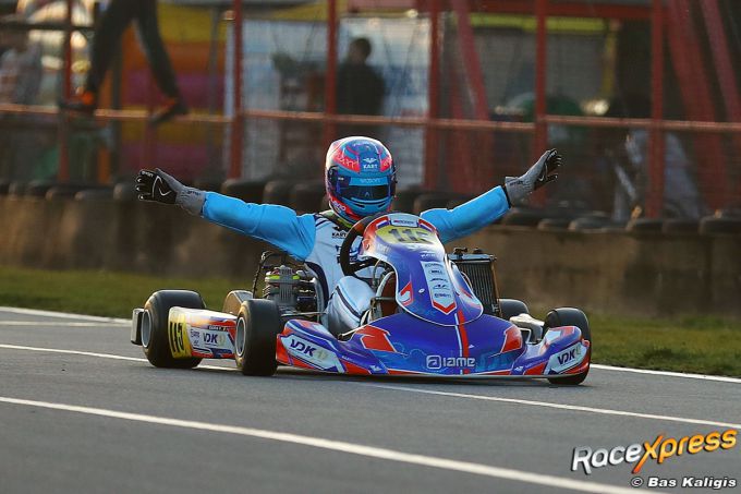 Karttalent Flavio Caira domineert met perfecte score in seizoensopener GK4 Kart Series