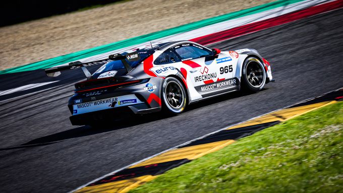 2025 Tom Coronel
