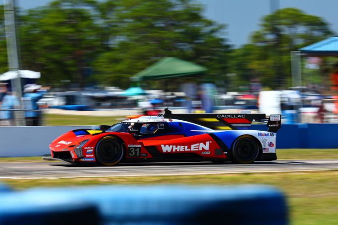 12H Sebring 2025 Cadillac Racing Foto 3