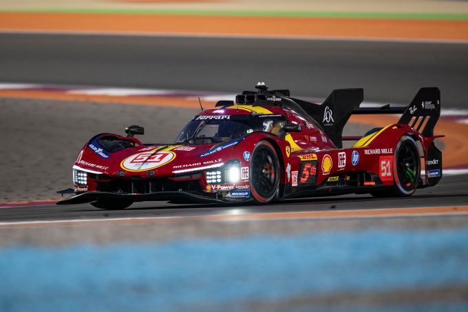 FIA WEC 2025 Qatar 1812km Ferrari 1-2-3 overwinning Foto 6