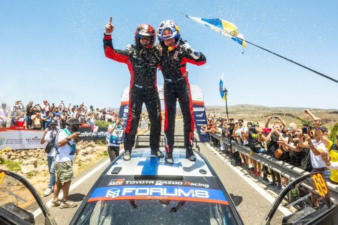 FIA World Rally Championship Rally Islas Canarias 2025 Foto 1 Kalle Rovanpera Jonne Halttunen winnaars dak RBCP