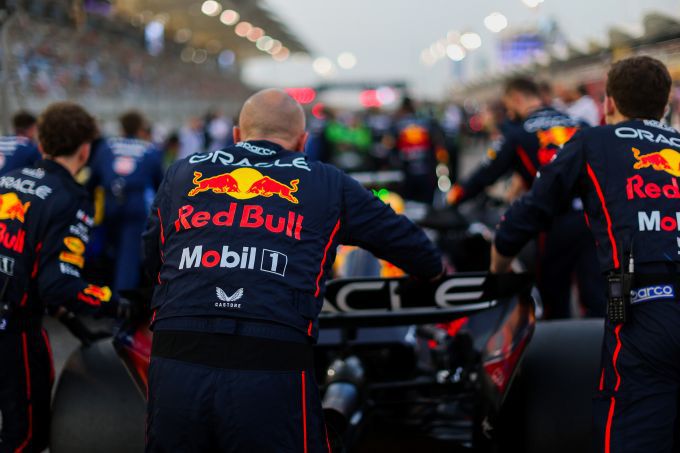 Max Verstappen Red Bull RB21 GP Bahrein 2025 Foto 5