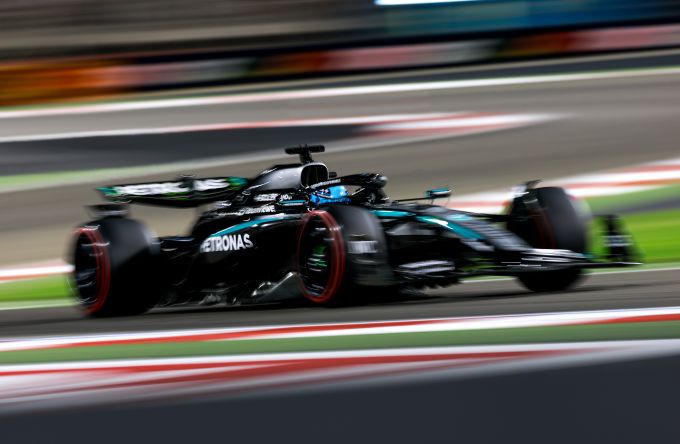 George Russell F1 Mercedes GP Bahrein 2025 Foto 2