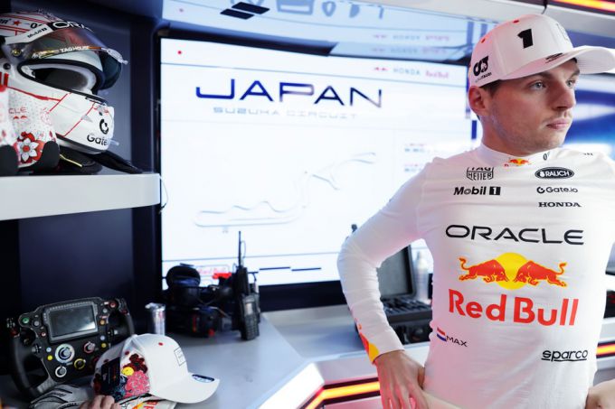 Max Verstappen Yuki Tsunoda Red Bull RB21 F1-weekend GP Japan 2025