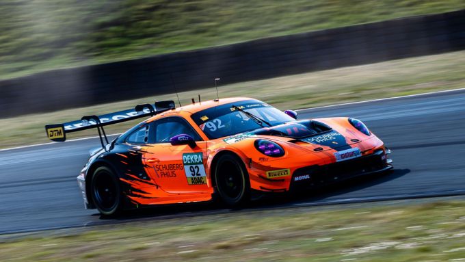 DTM 2025 Manthey EMA Porsche Foto 6 Schuring actie
