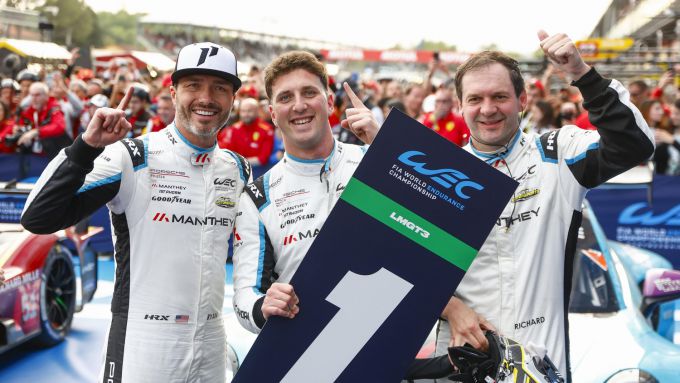 FIA World Endurance Championship (WEC) Imola Porsche Foto 3 Manthey winnaars GT3 Richard Liets, Ryan Hardwick en Riccardo Pera