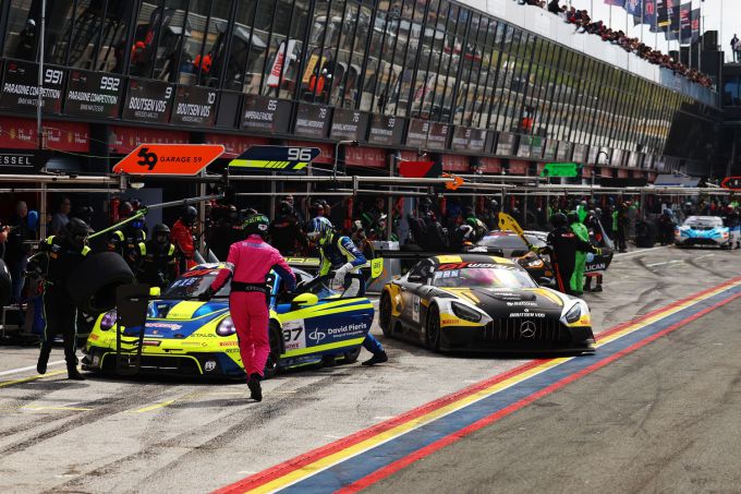 GT World Challenge Sprint Cup CM.com Circuit Zandvoort 13