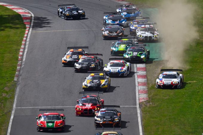 GT World Challenge Sprint Cup Brands Hatch Foto 5