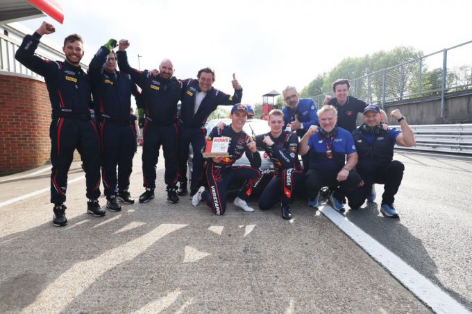 GT World Challenge Sprint Cup Brands Hatch Foto 16