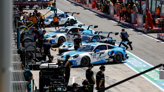 Porsche Mobil 1 Supercup 2025 op het Autodromo Enzo e Dino Ferrari in Imola