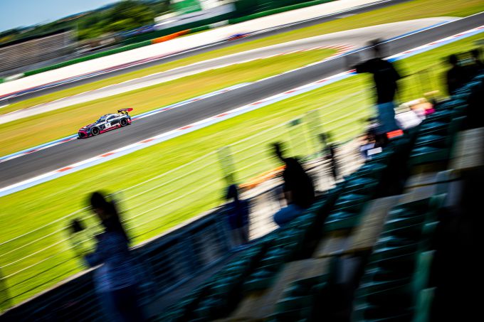 12H MISANO 2025 Michelin 24H Series European Series Hofor Racing Mercedes-AMG GT3 Evo Foto 7