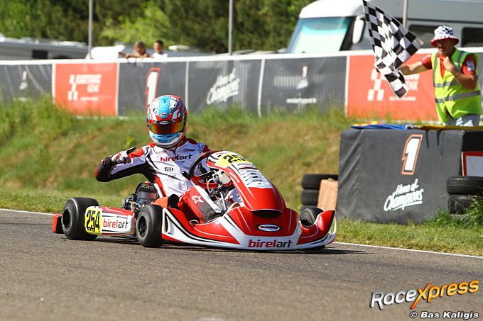 tommie van der Struijs wint NK KZ in Genk