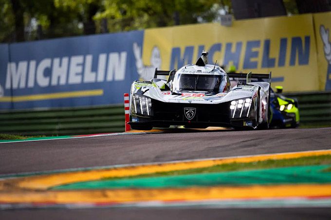 Peugeot-bereidt-zich-voor-op-monumentale-race-de-24-uur-van-Le-Mans.