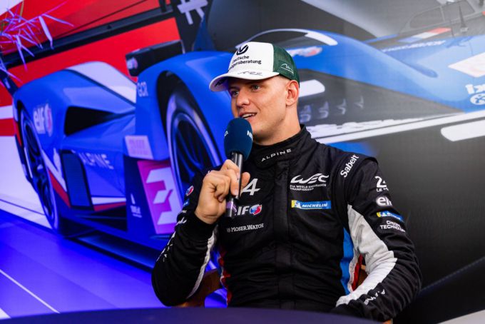 24H Le Mans 2025 Alpine Endurance Team Alpine A424 Foto 2