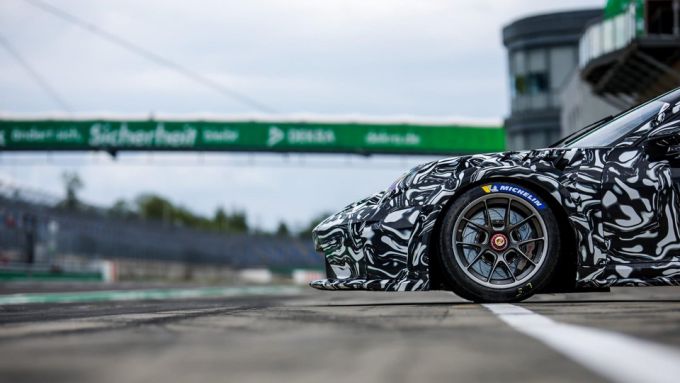 De nieuwe Porsche 911 Cup gespot in zijn camouflage livery Foto 11