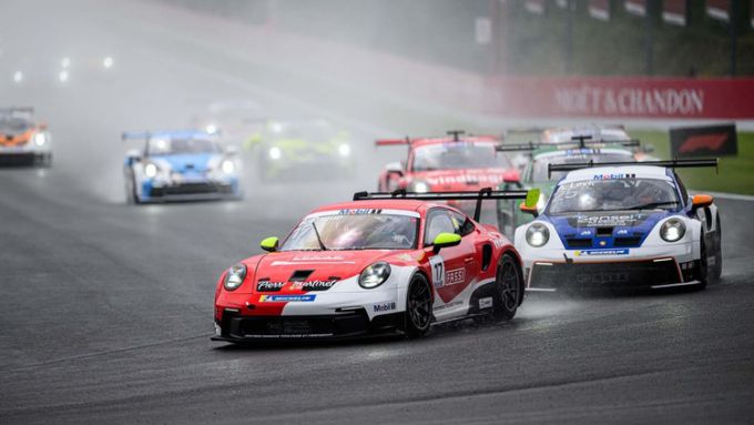 Porsche Mobil 1 Supercup Spa-Francorchamps 2025 Foto 6