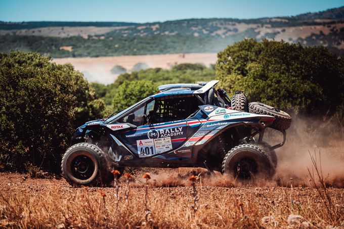 Mitchel van den Brink