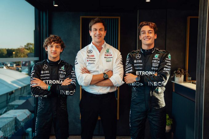 Mercedes_F1_Antonelli-Wolff-Russell_Foto_Mercedes