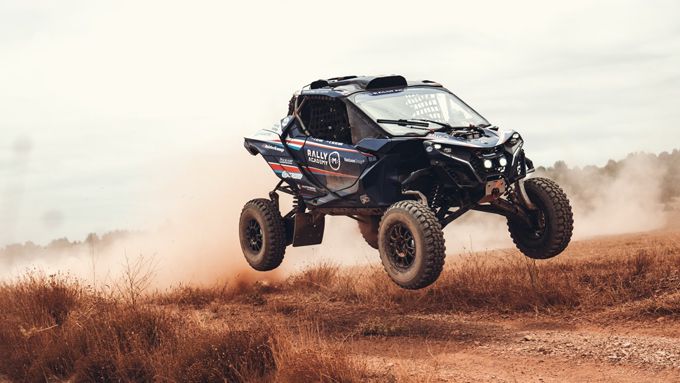 Mitchel en Bart meten zich in Aragon met de top