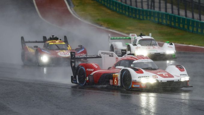 FIA World Endurance Championship-seizoen 2025 Circuit of The Americas “Lone Star Le Mans” in Austin, Texas USA - Porsche Penske Motorsport, ‘Manthey 1st Phorm’ en Iron Dames Foto 21