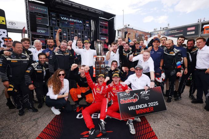 GT World Challenge powered by AWS Sprint Cup 2025 Valencia Foto 4