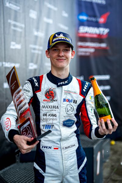 Rookie kampioen Porsche Carrera Cup Benelux Milan marczak