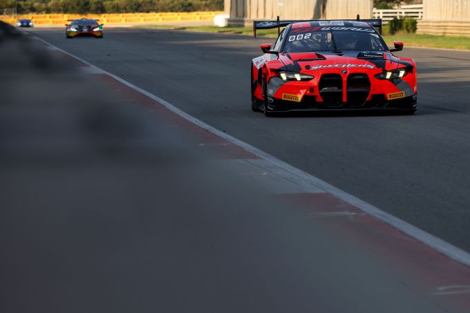 GT World Challenge powered by AWS Sprint Cup Valencia Foto 3 BMW Team WRT