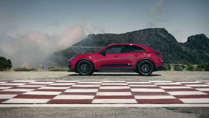 De volledig elektrische Porsche Macan GTS Foto 6