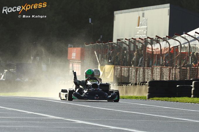 Karttalent Juste Mulder sluit seizoen af met overwinning in IAME Series Benelux