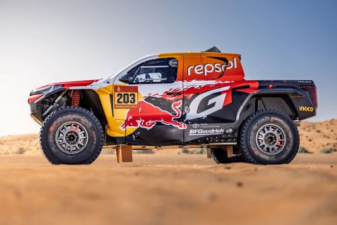 TOYOTA GAZOO Racing W2RC (TGR W2RC) FIA World Rally-Raid Championship Toyota DKR GR Hilux