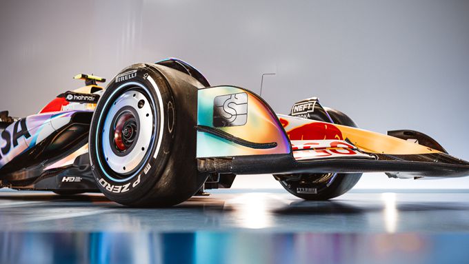Visa Cash App Racing Bulls & Cash App onthullen een nieuwe holografisch geïnspireerde livery voor de Grand Prix van Las Vegas